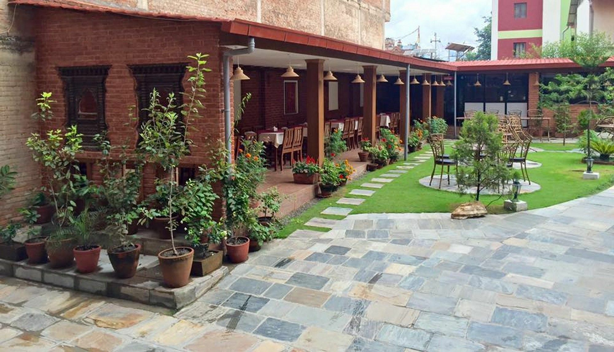 Apsara Boutique Hotel Kathmandu Exterior photo